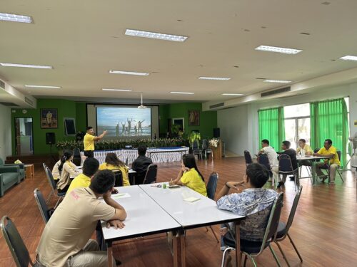 ประชุมซักซ้อมหลักสูตรการจัดศูนย์เรียนรู้ เกี่ยวกับการต่อต้านการค้ามนุษย์ให้กับหน่วยงานภายนอก และการแบ่งหน้าที่บทบาทวิทยากรแต่ละบุคคล